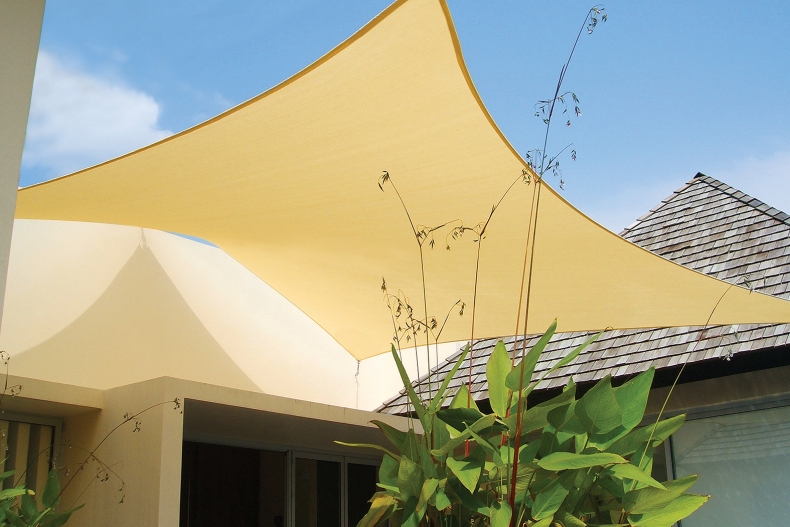 coolaroo shade sail builders